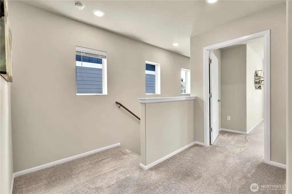 31927 Tolmie Lane Black Diamond WA 98010