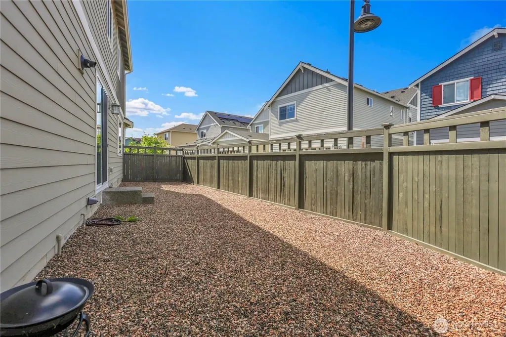 31927 Tolmie Lane Black Diamond WA 98010