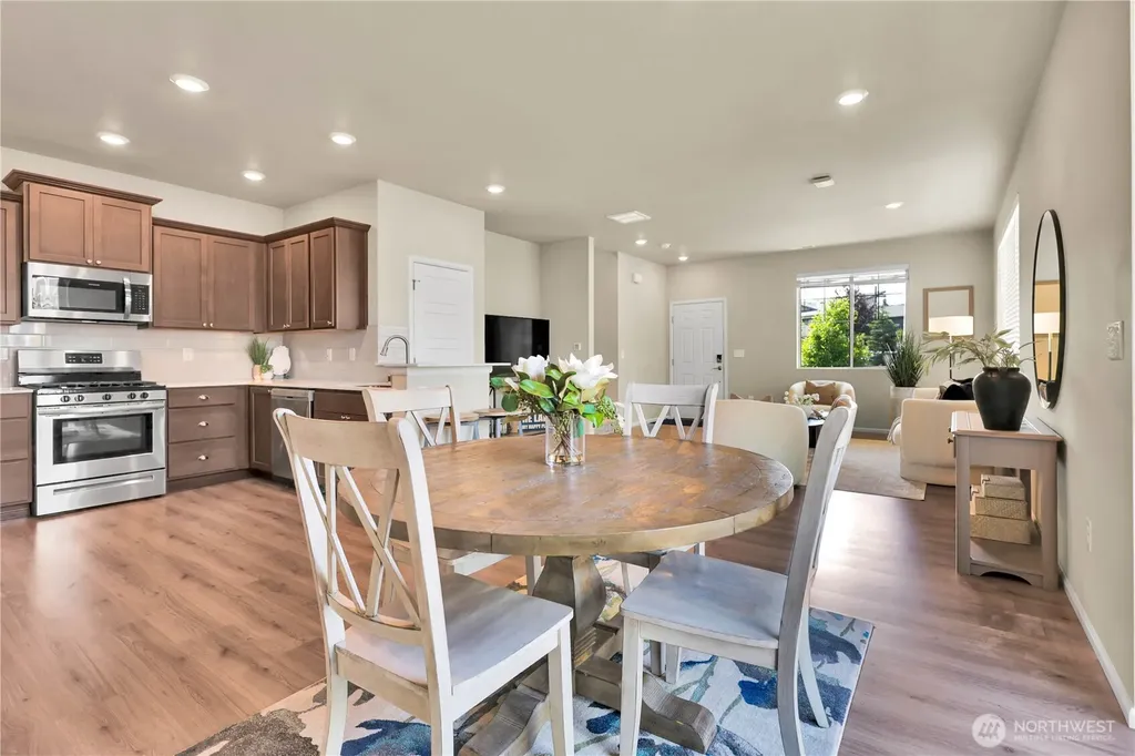 31927 Tolmie Lane Black Diamond WA 98010