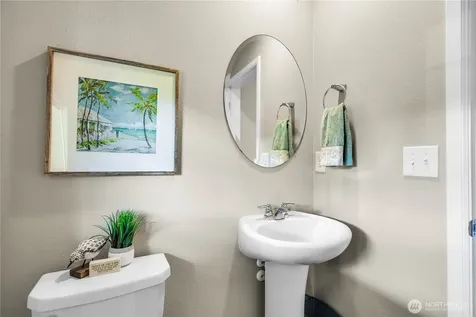 31927 Tolmie Lane Black Diamond WA 98010