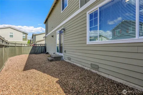 31927 Tolmie Lane Black Diamond WA 98010