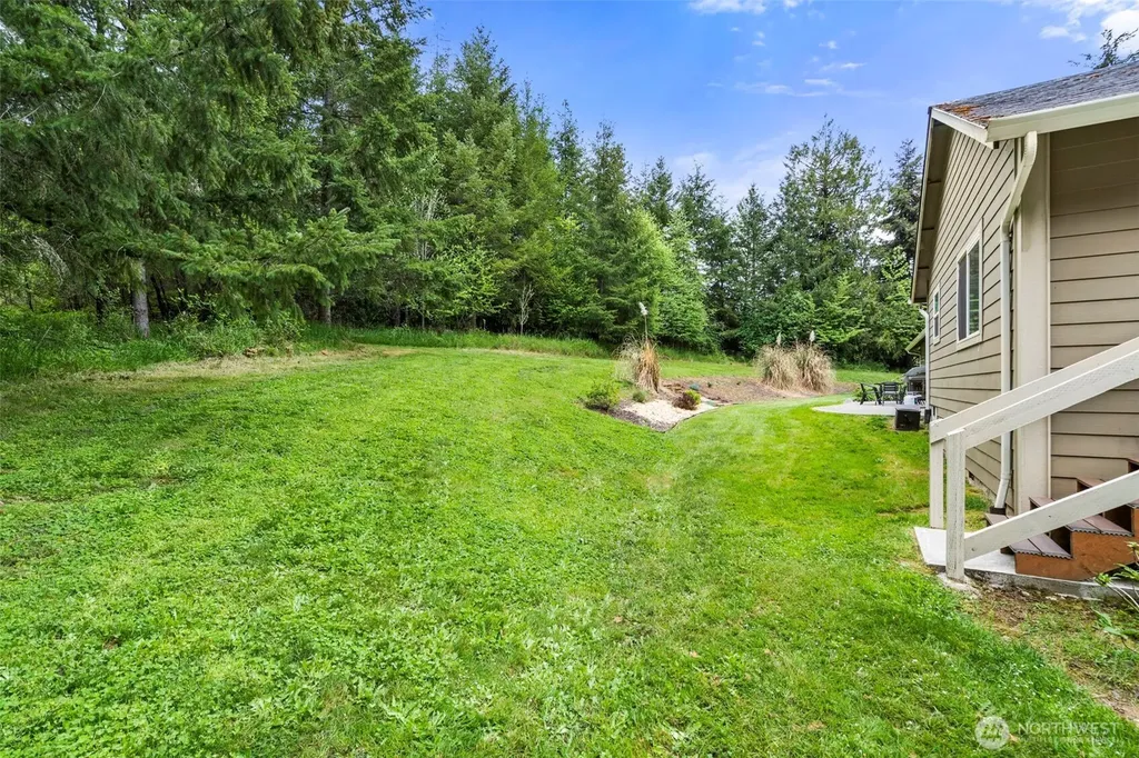 236 Chilvers Road Chehalis WA 98532