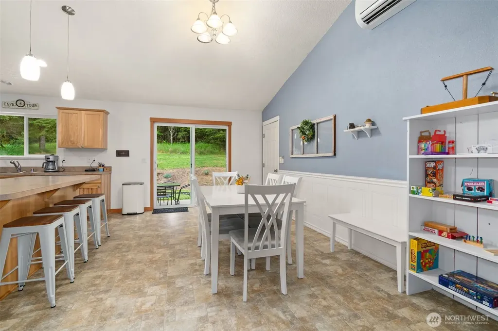 236 Chilvers Road Chehalis WA 98532