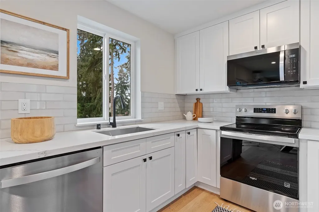 4407 Federal Avenue Everett WA 98201