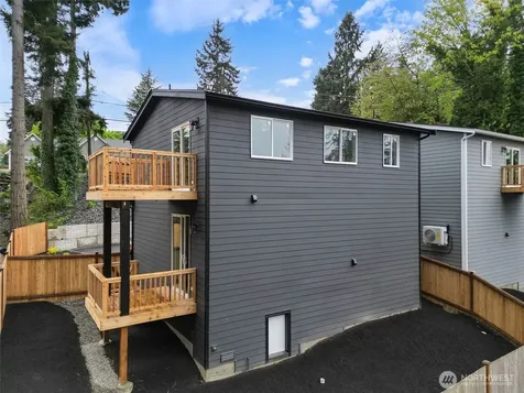 4407 Federal Avenue Everett WA 98201