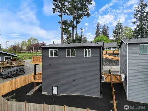 4407 Federal Avenue Everett WA 98201
