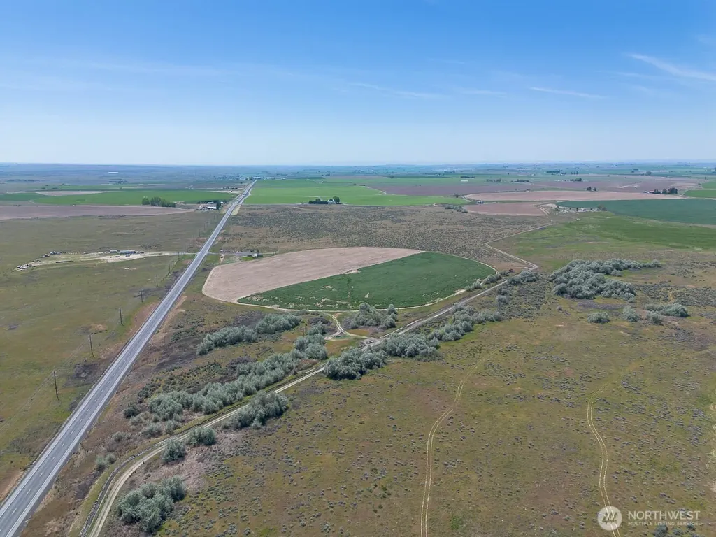 4601 Sr 17 Mesa WA 99343