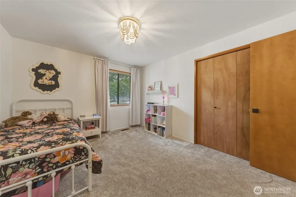 1704 Fern Walla Walla WA 99362