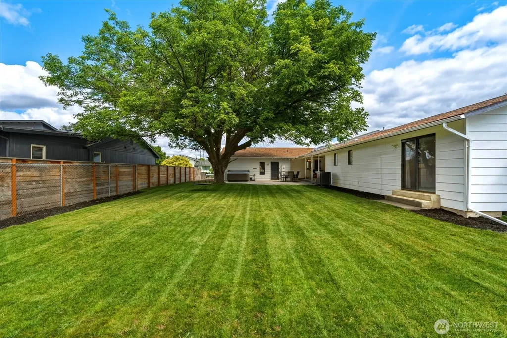 1704 Fern Walla Walla WA 99362