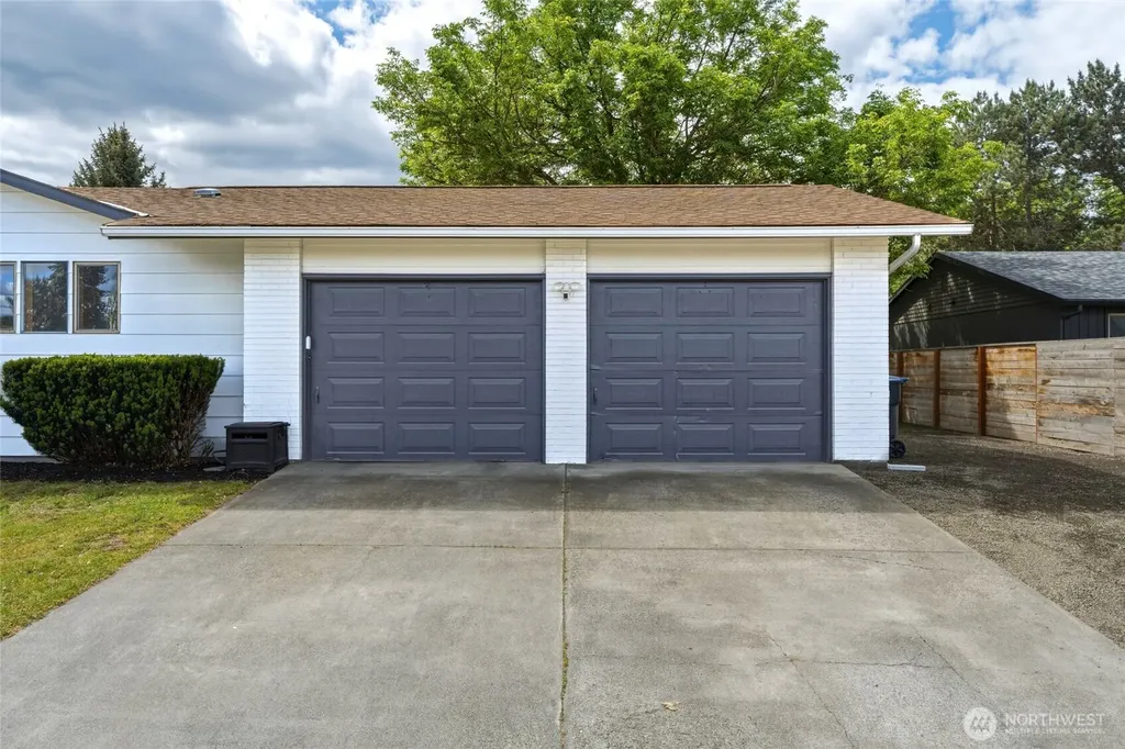 1704 Fern Walla Walla WA 99362