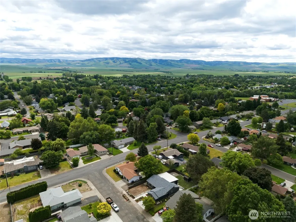 1704 Fern Walla Walla WA 99362