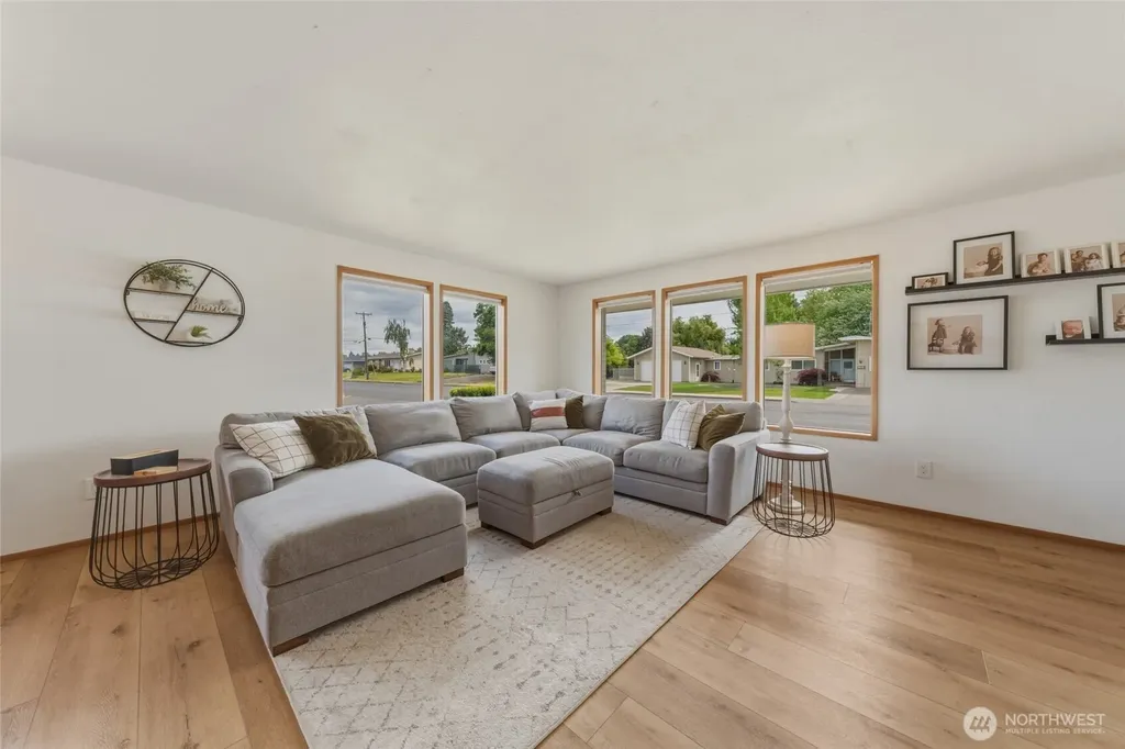 1704 Fern Walla Walla WA 99362