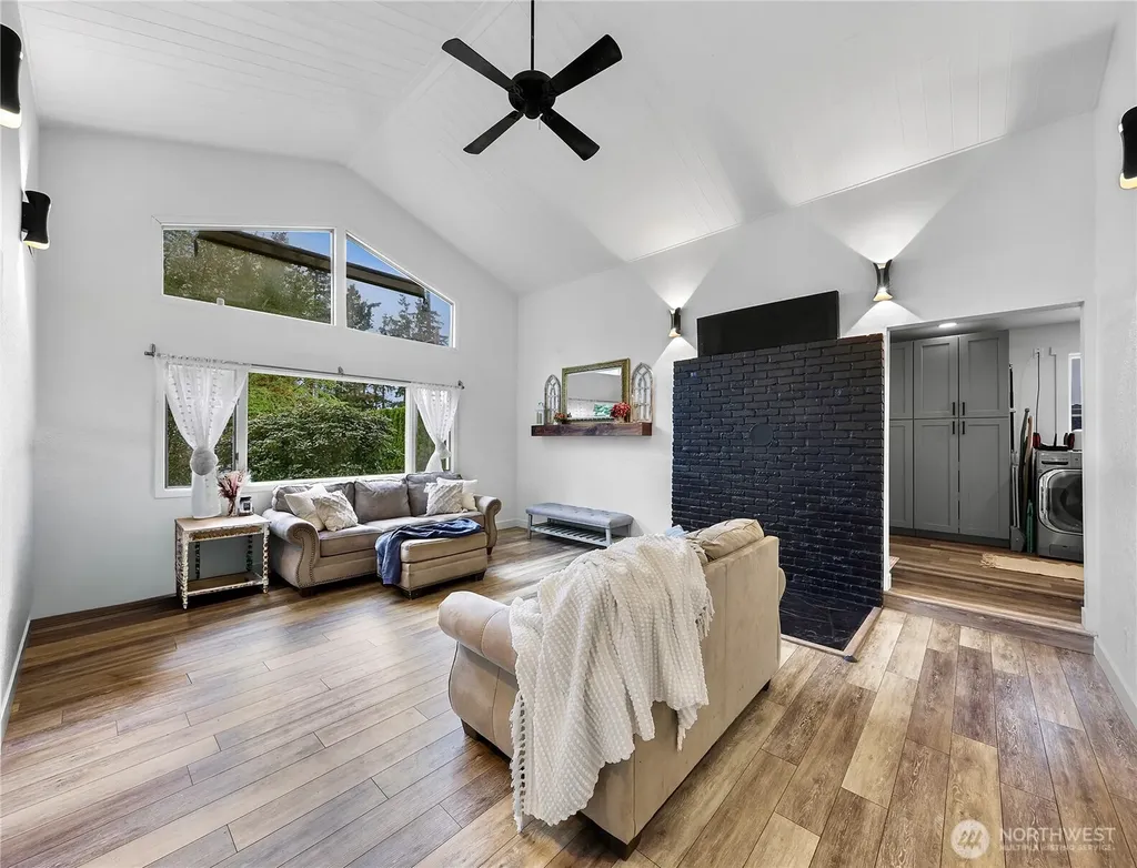 5144 Hannegan Road Bellingham WA 98226