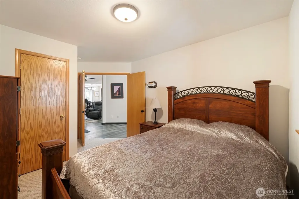 6011 205th Avenue E Bonney Lake WA 98391