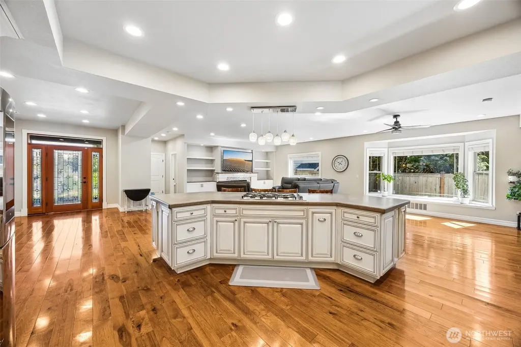 3202 170th Avenue E Lake Tapps WA 98391