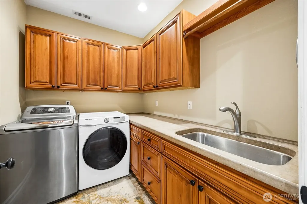 3202 170th Avenue E Lake Tapps WA 98391