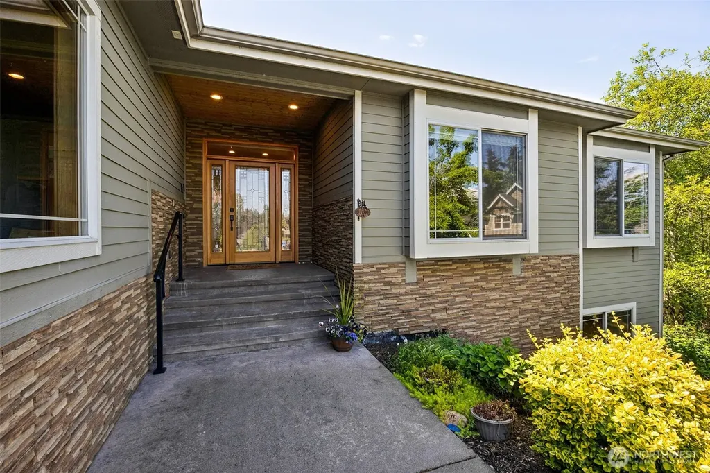3202 170th Avenue E Lake Tapps WA 98391