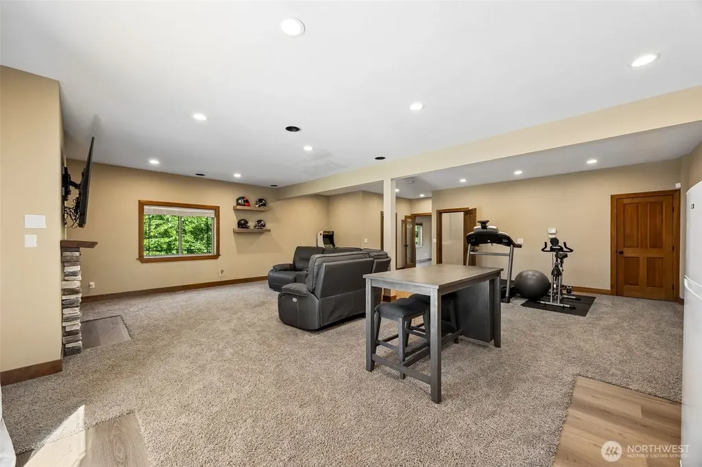 3202 170th Avenue E Lake Tapps WA 98391