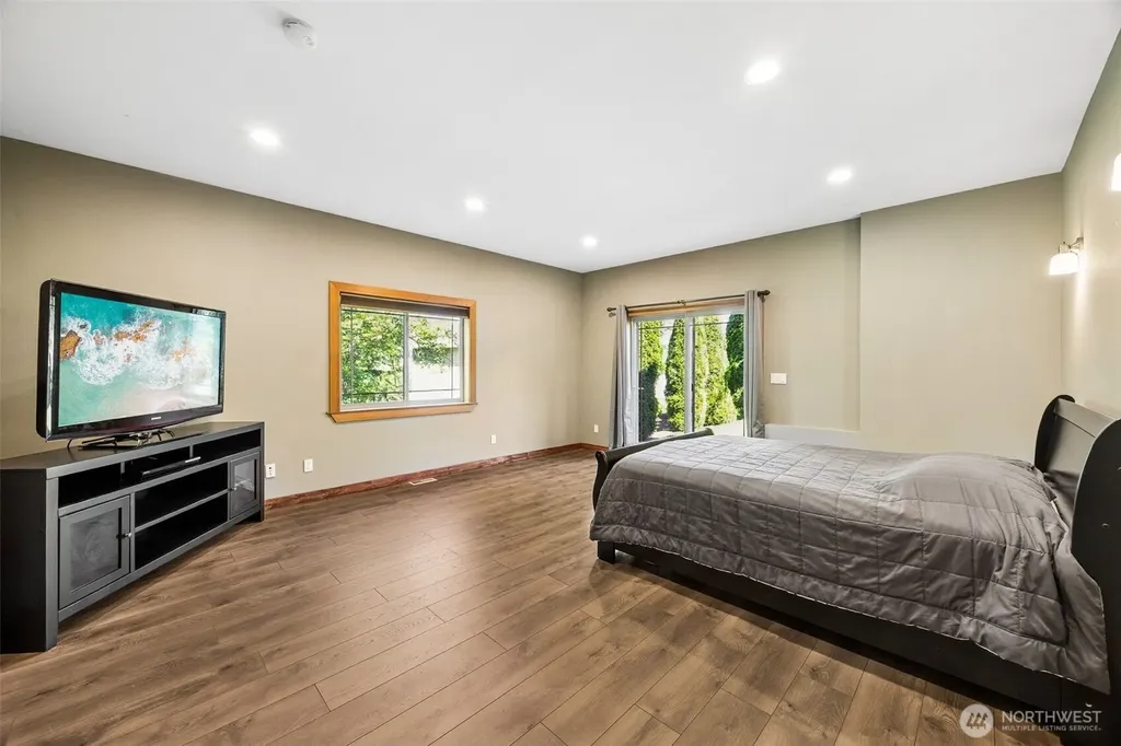 3202 170th Avenue E Lake Tapps WA 98391