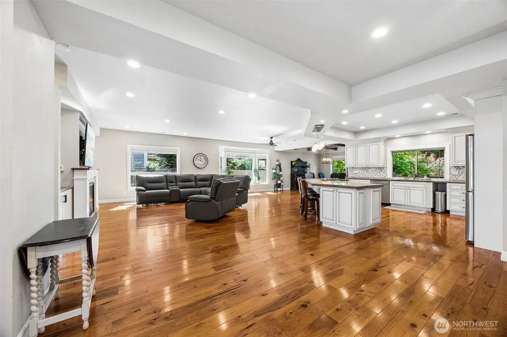 3202 170th Avenue E Lake Tapps WA 98391