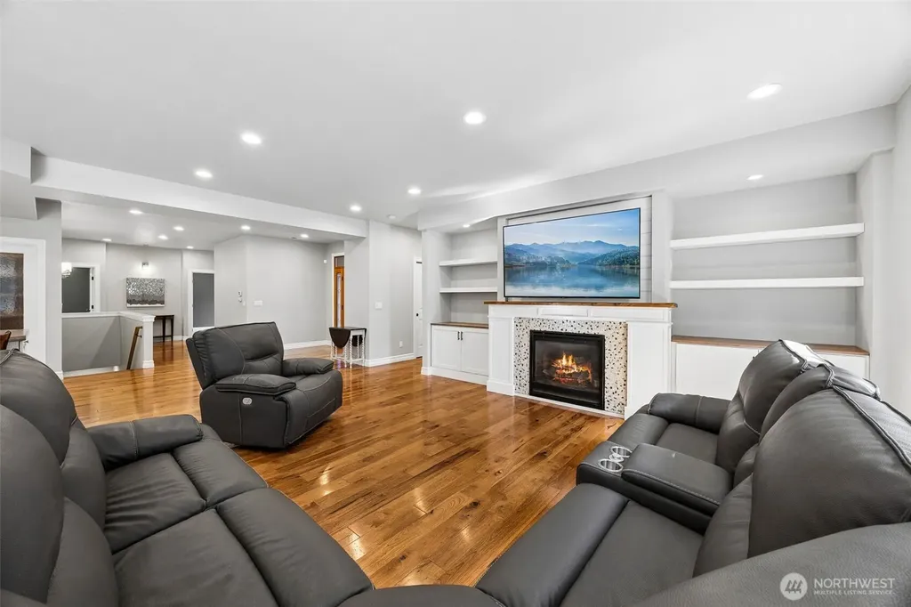 3202 170th Avenue E Lake Tapps WA 98391