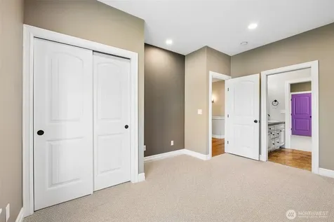 3202 170th Avenue E Lake Tapps WA 98391