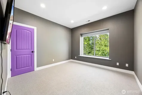 3202 170th Avenue E Lake Tapps WA 98391