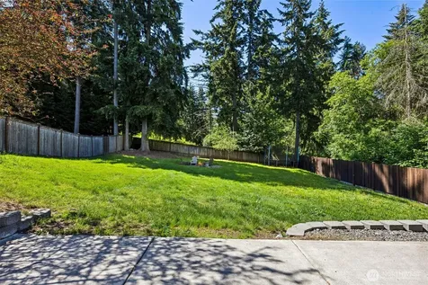 3202 170th Avenue E Lake Tapps WA 98391