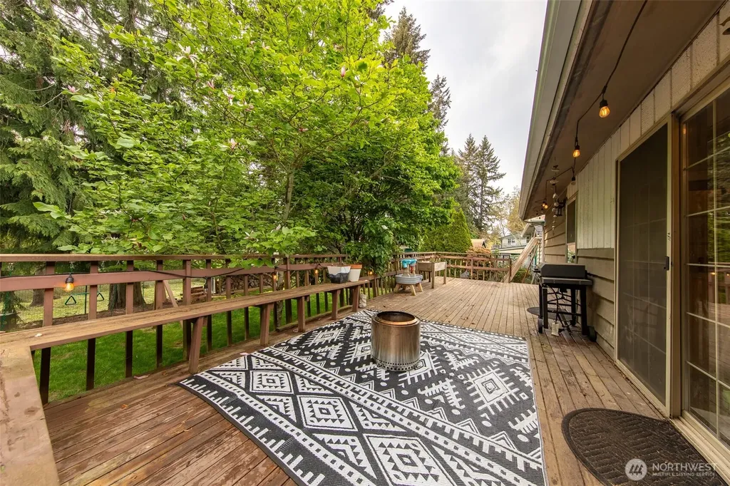 19312 48th Avenue W Lynnwood WA 98036