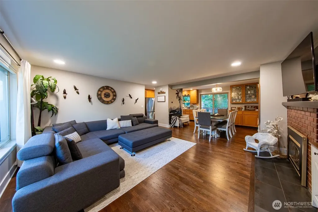 19312 48th Avenue W Lynnwood WA 98036