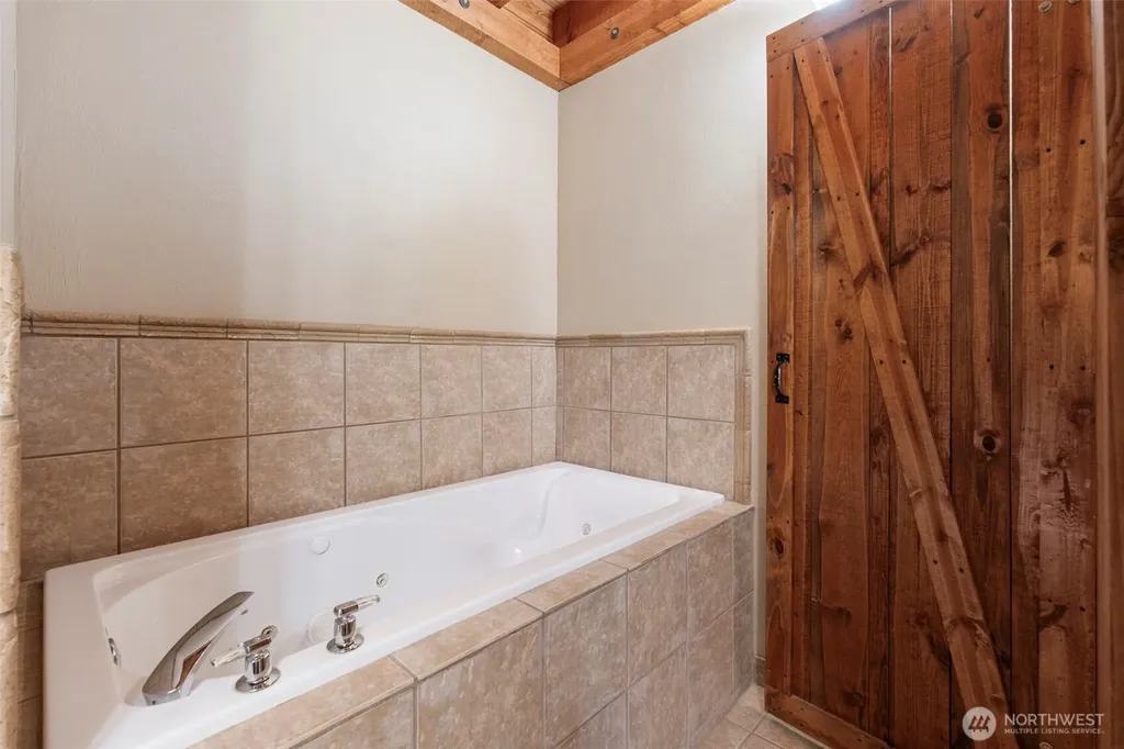 2141 14 Wildwood Road Curtis WA 98538