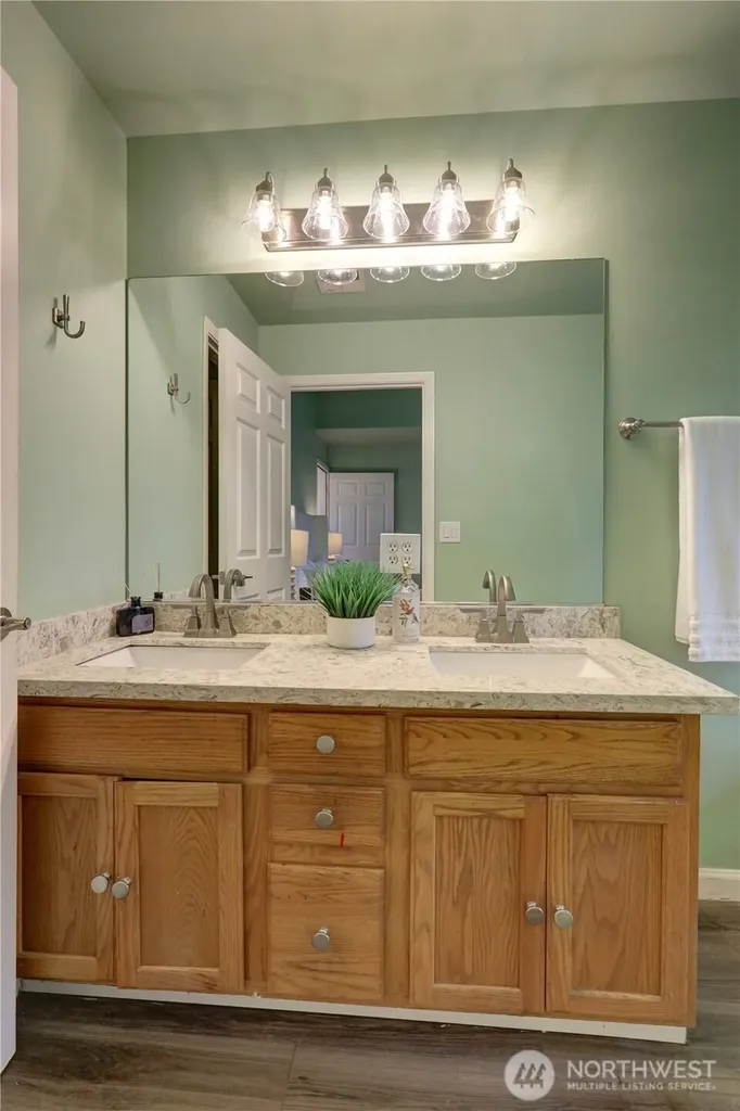 434 S 156th Street Burien WA 98148