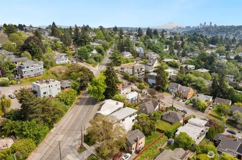 221 NW 50th Street Seattle WA 98107