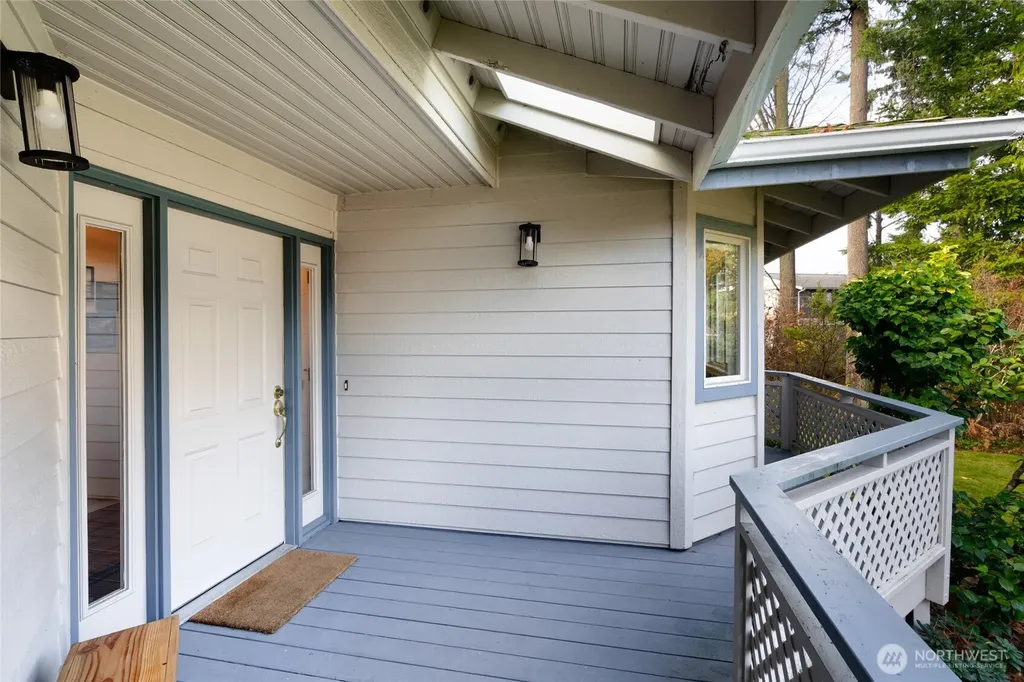 2108 Creekside Circle Anacortes WA 98221