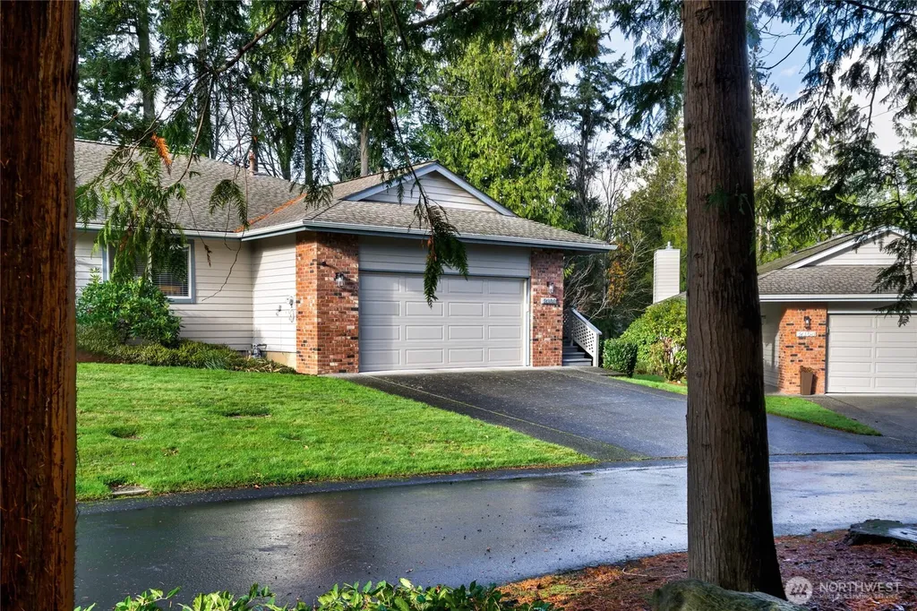 2108 Creekside Circle Anacortes WA 98221