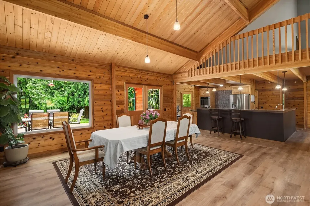 7717 252nd Avenue NE Redmond WA 98053
