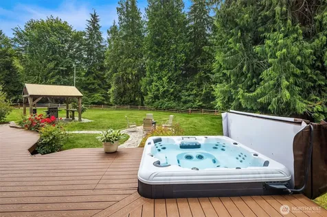 7717 252nd Avenue NE Redmond WA 98053