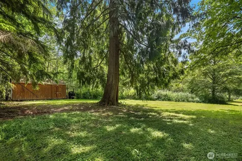 7717 252nd Avenue NE Redmond WA 98053
