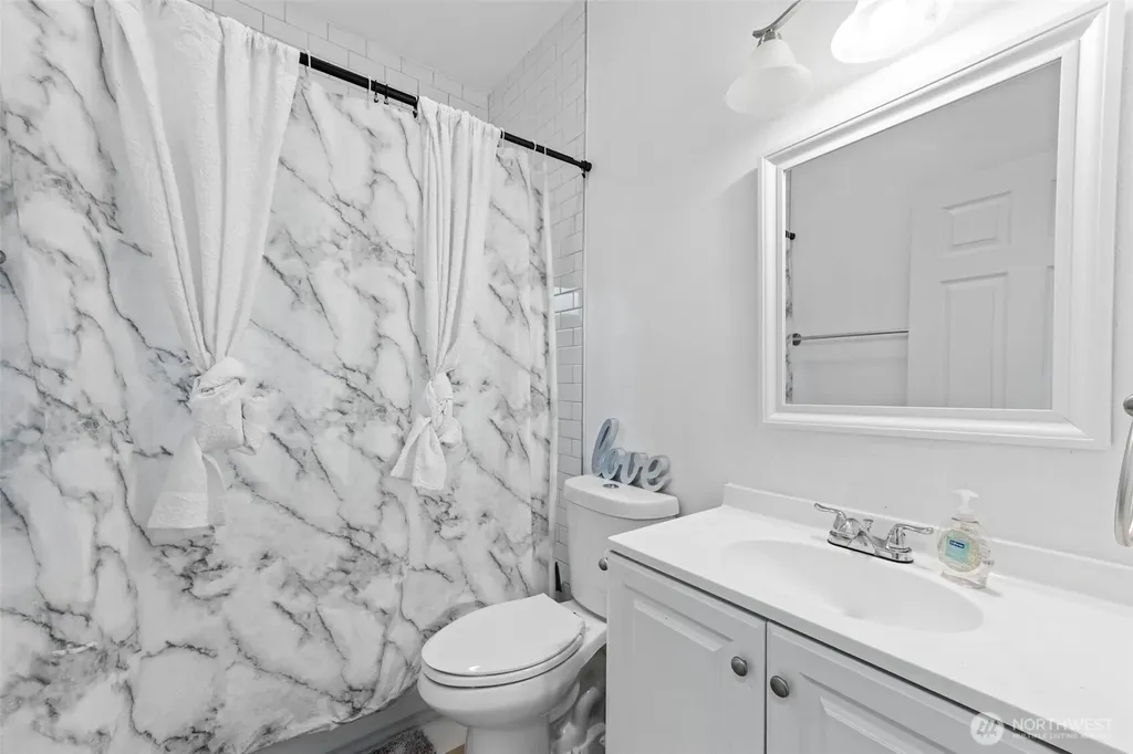 3605 S Cushman Avenue Tacoma WA 98418