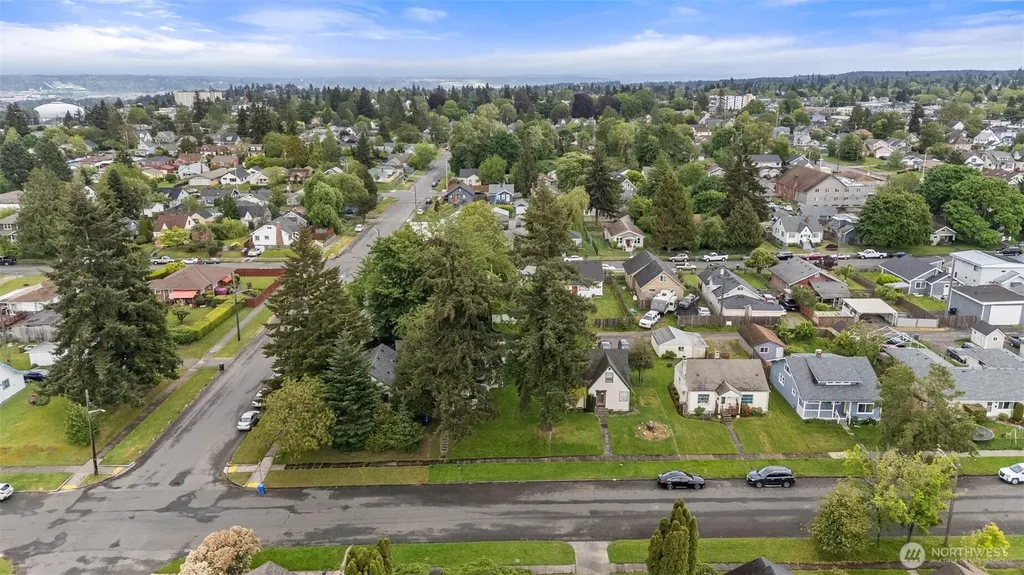 3605 S Cushman Avenue Tacoma WA 98418