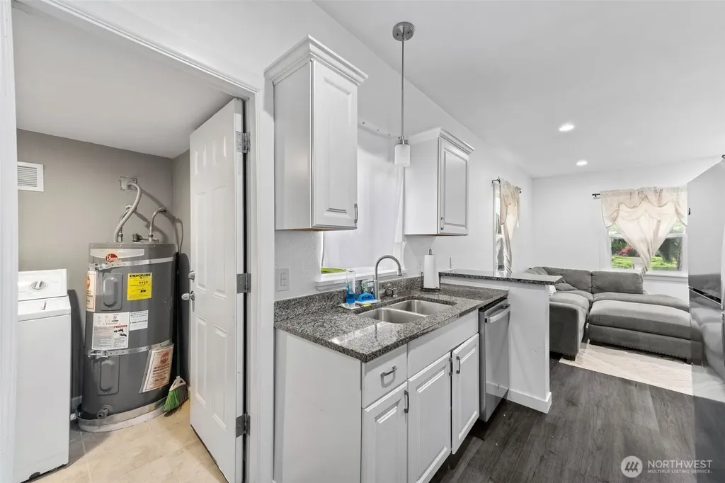 3605 S Cushman Avenue Tacoma WA 98418