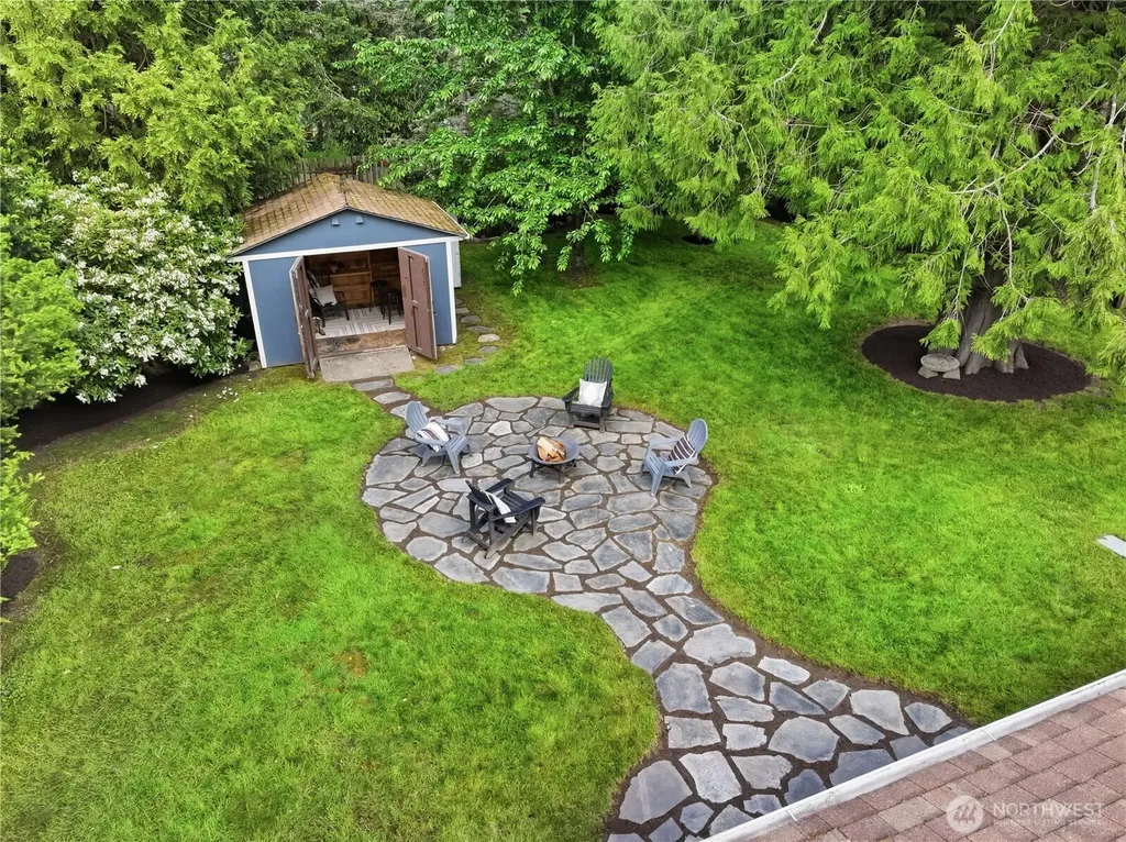 617 Pickett Avenue NE North Bend WA 98045