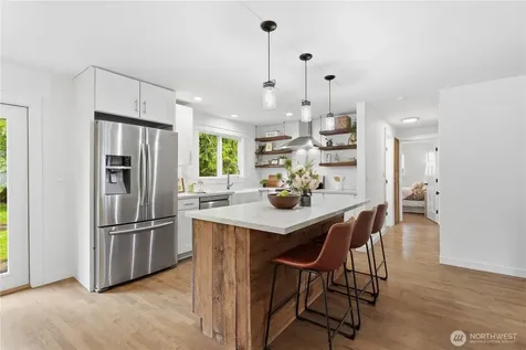 617 Pickett Avenue NE North Bend WA 98045