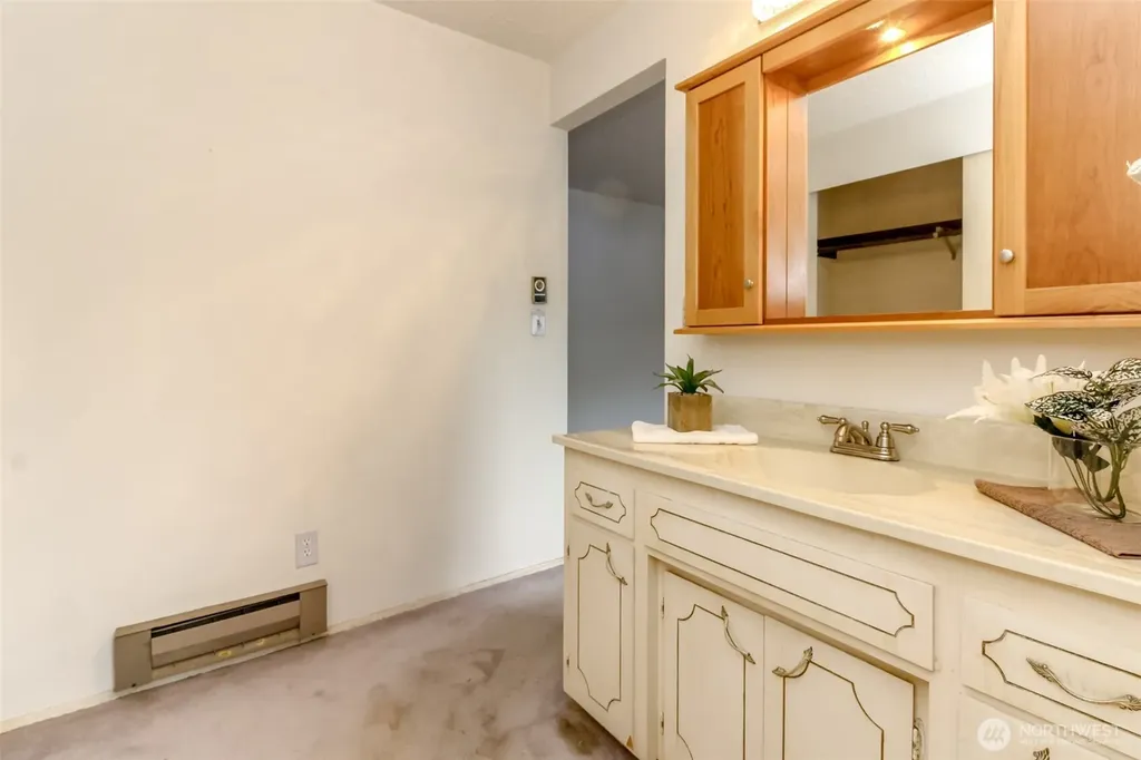 5710 N 12th Street Tacoma WA 98406