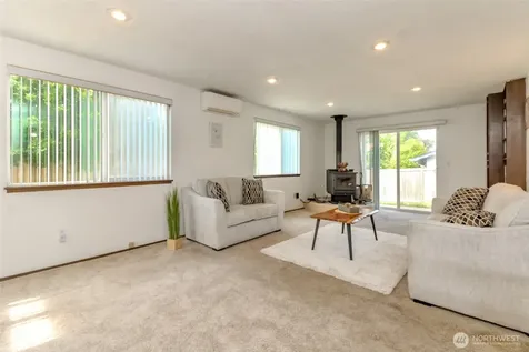 5710 N 12th Street Tacoma WA 98406