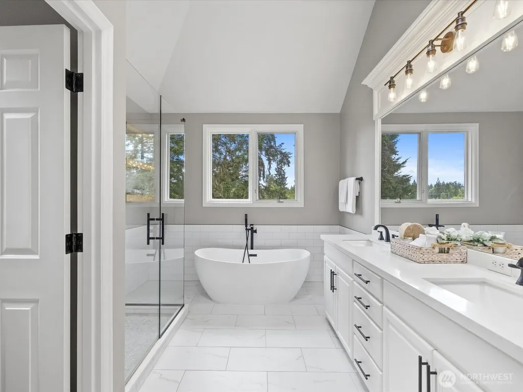 20524 121st Avenue SE Snohomish WA 98296