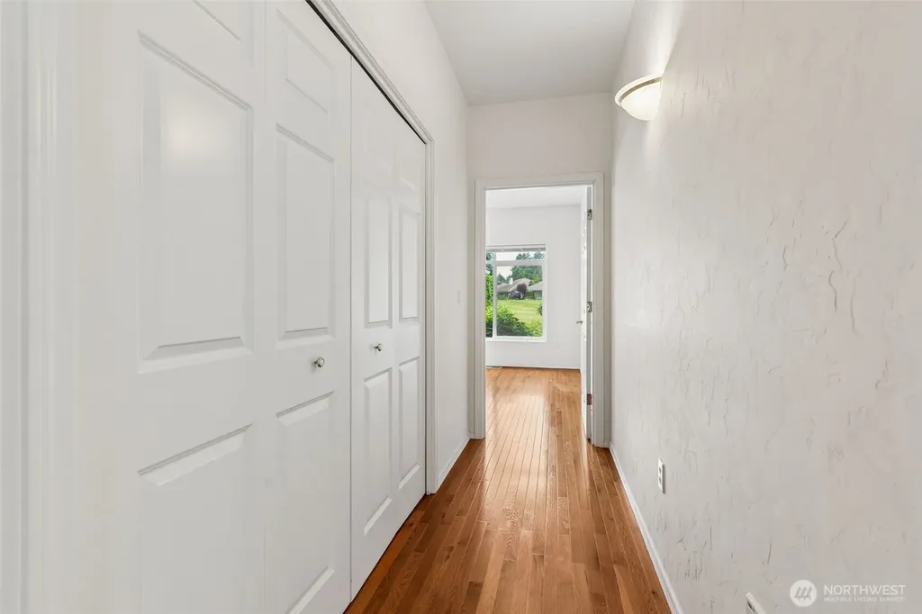 4330 Prestwick Lane SE Olympia WA 98501