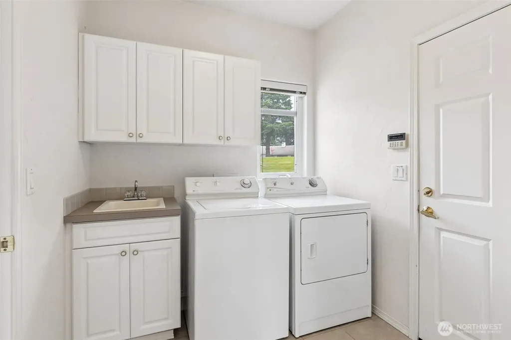 4330 Prestwick Lane SE Olympia WA 98501
