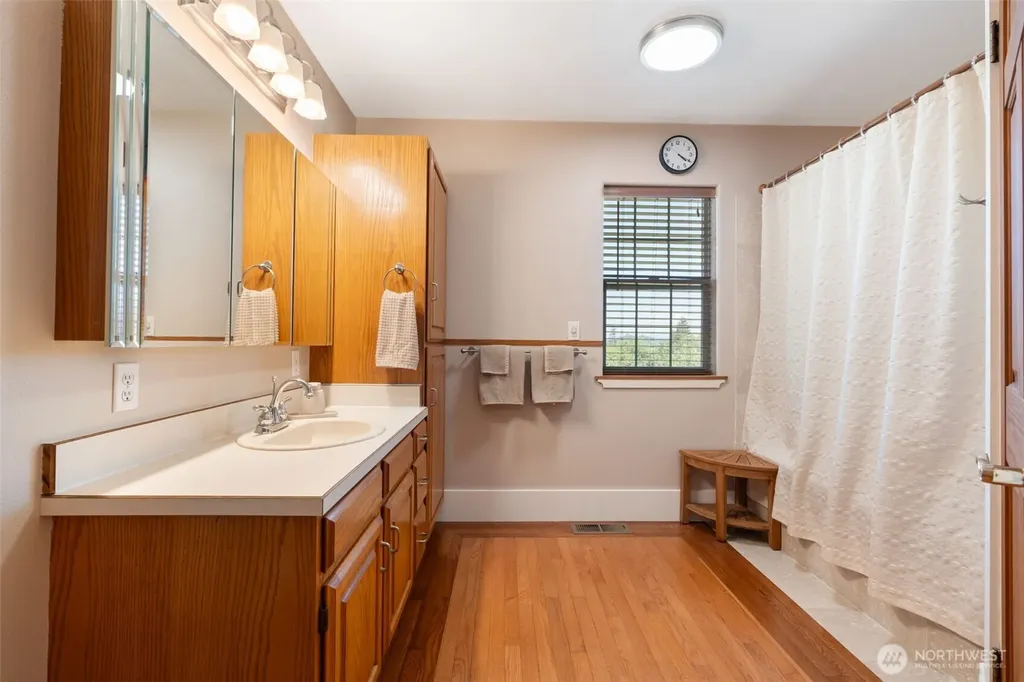 308 Brockway Road Chehalis WA 98532