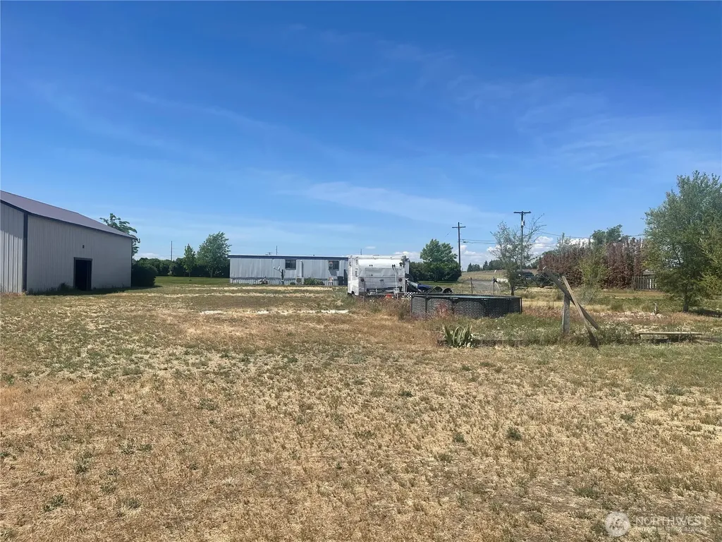4283 NE Wenatchee Drive Moses Lake WA 98837